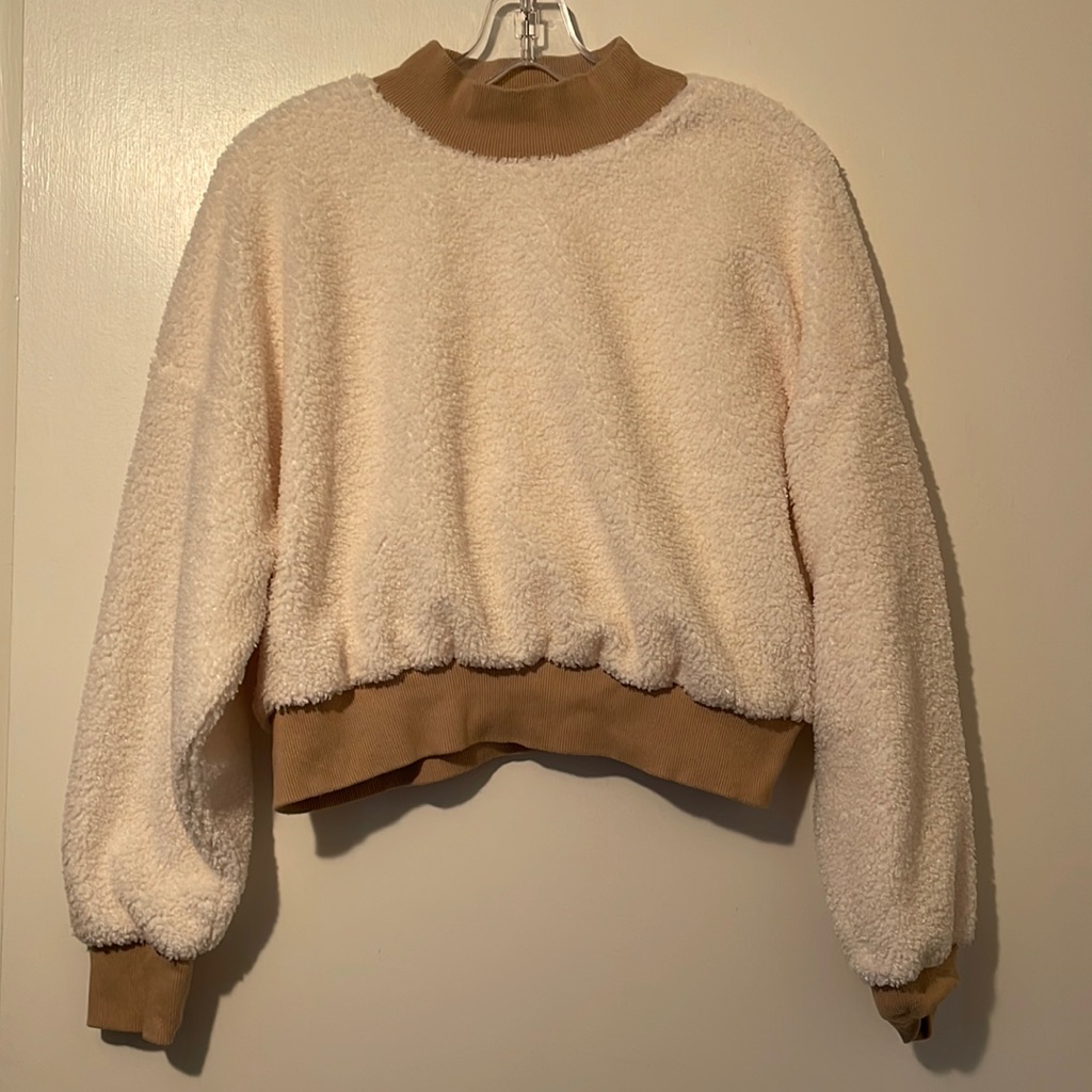 Fabletics Sherpa Pullover